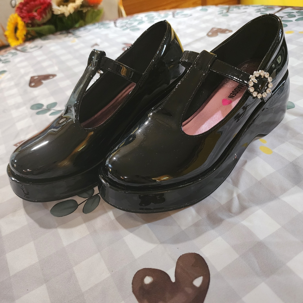 Elegant Black Mary Jane Shoes
